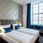 One 3* Magdebourg