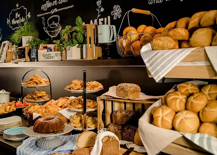 One 3* מגדבורג